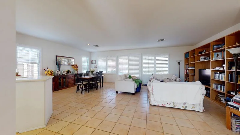 78502 Platinum, Palm Desert, CA 92211