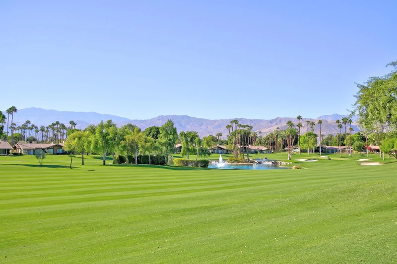 117 Bouquet Canyon, Palm Desert, CA 92211