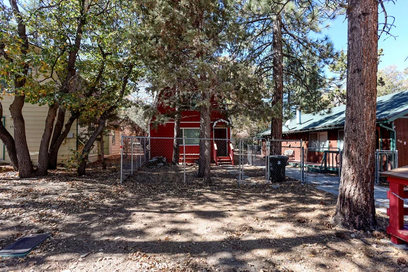 426 Imperial, Sugarloaf, CA 92386