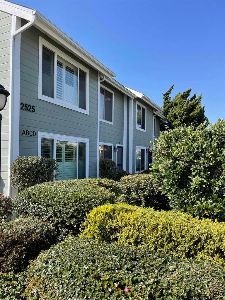 2525 Jefferson St. #B, Carlsbad, CA 92008