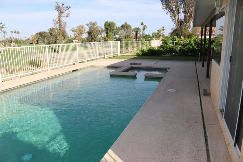 42320 Warner, Palm Desert, CA 92211