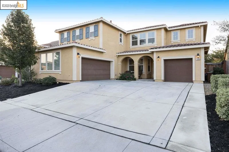 1008 Emma Rose Blvd, Brentwood, CA 94513