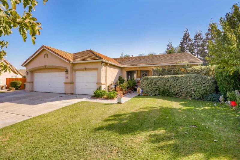 5542 Mirror, Stockton, CA 95219
