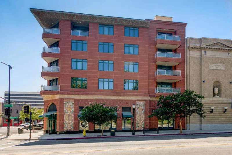 125 Raymond #509, Pasadena, CA 91103