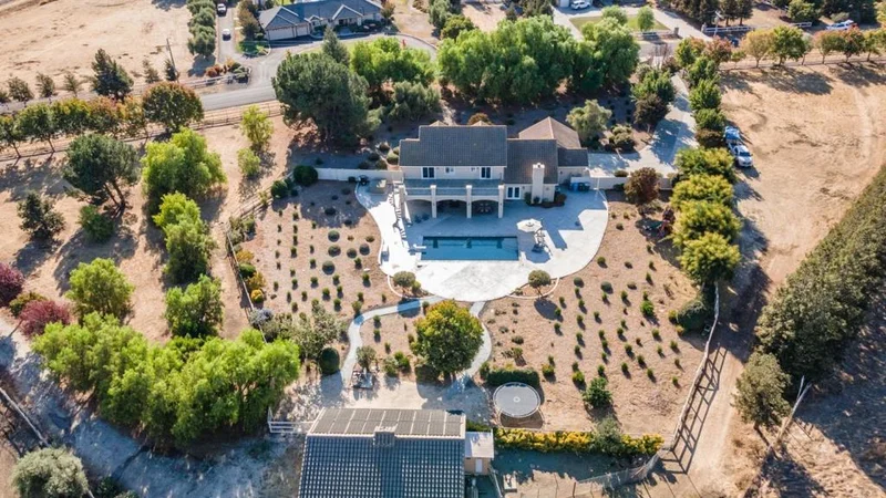 5625 Diablo Hills, Tres Pinos, CA 95075