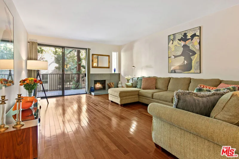 9000 Cynthia #209, West Hollywood, CA 90069