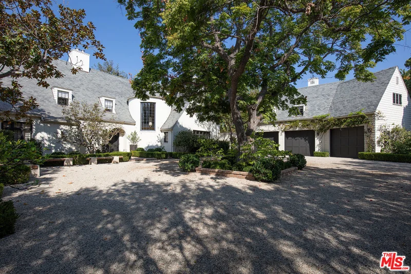 299 Saltair, Los Angeles, CA 90049