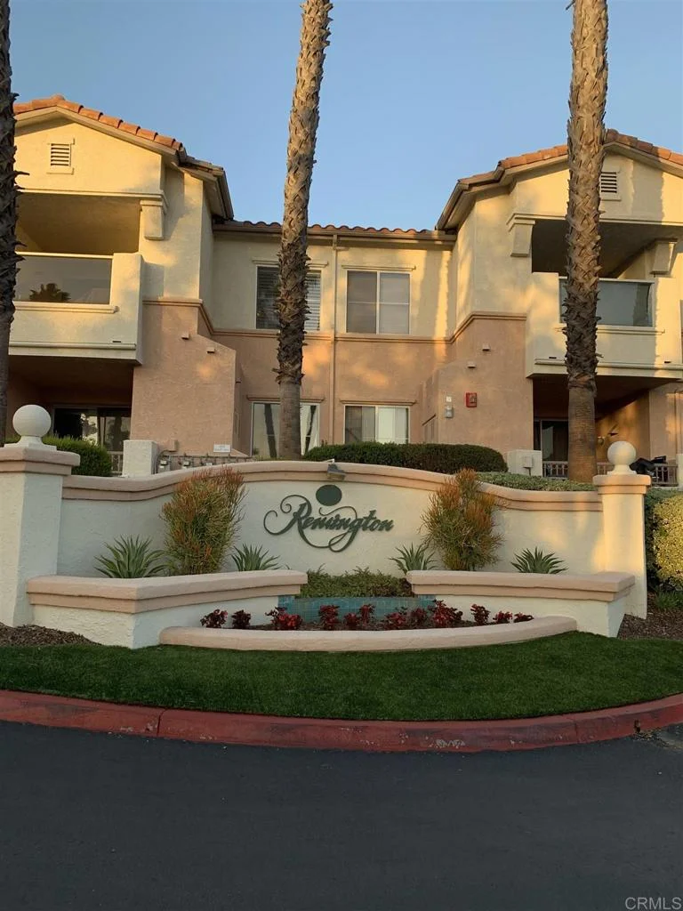 11404 Via Rancho San Diego #11, El Cajon, CA 92019