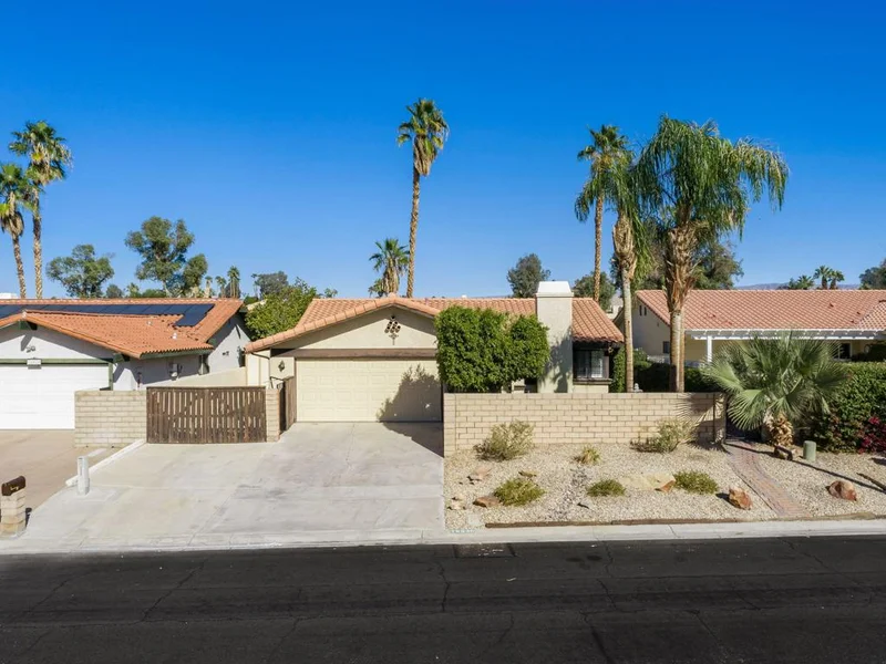 76840 Florida, Palm Desert, CA 92211