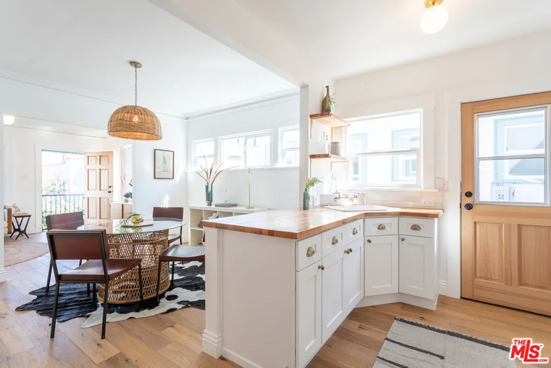 3006 2nd, Los Angeles, CA 90057