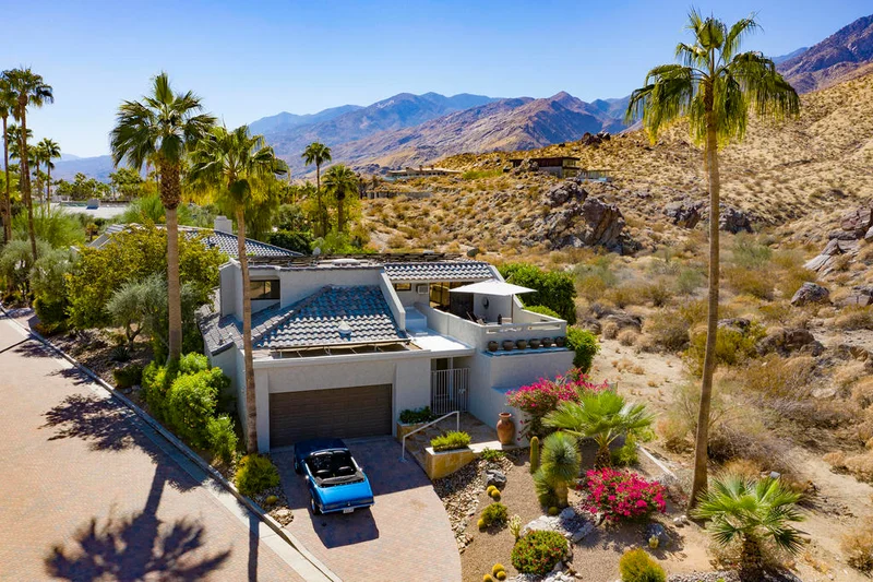 2541 La Condesa, Palm Springs, CA 92264