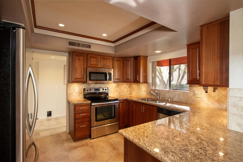 255 Avenida Granada #611, Palm Springs, CA 92264