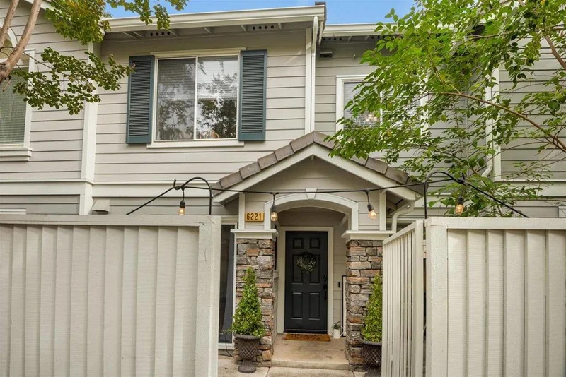 6221 Barb Werner, San Jose, CA 95119