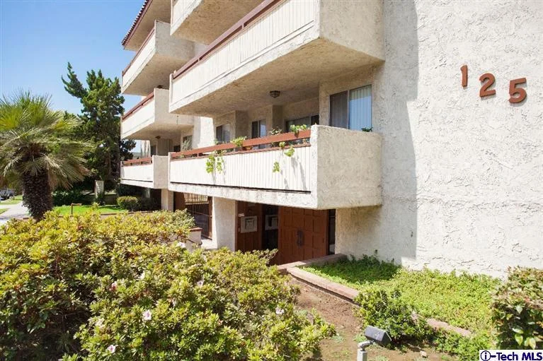 125 Sierra Madre #210, Pasadena, CA 91107