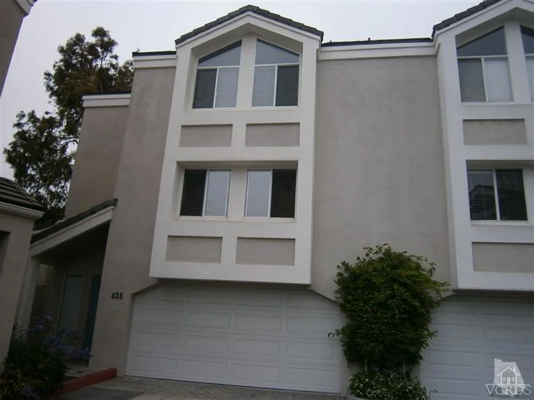 425 4th, Port Hueneme, CA 93041