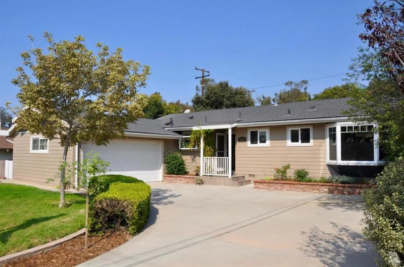 5507 Hollings, Ventura, CA 93003