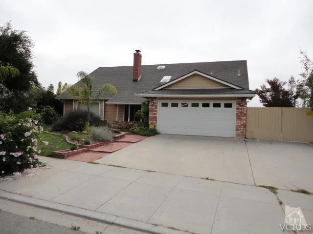 6238 Fremont, Ventura, CA 93003