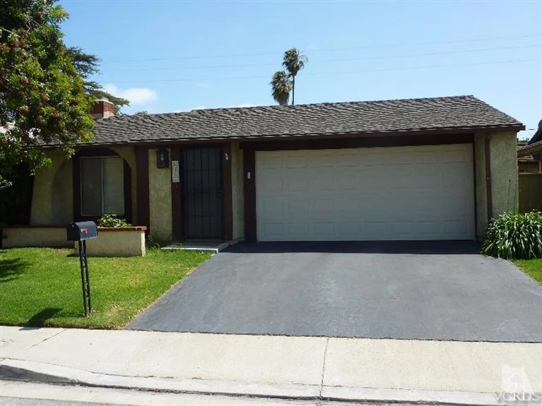 6322 Mockingbird, Ventura, CA 93003