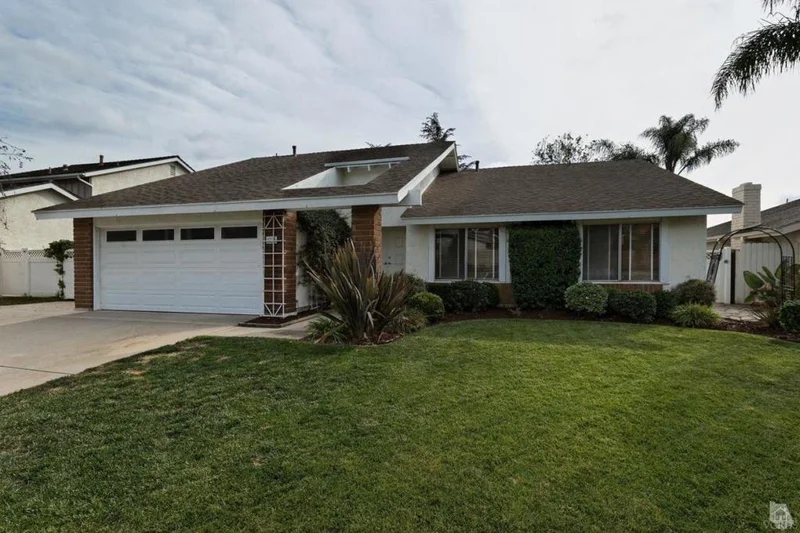 2724 Via Del Nogal, Camarillo, CA 93010