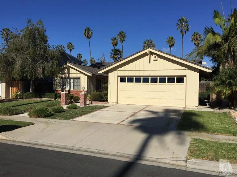 1037 Peninsula, Ventura, CA 93001