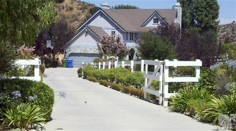 19 Maverick, Bell Canyon, CA 91307