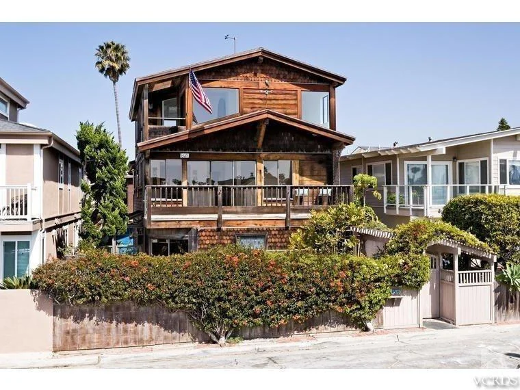 1251 New Bedford, Ventura, CA 93001