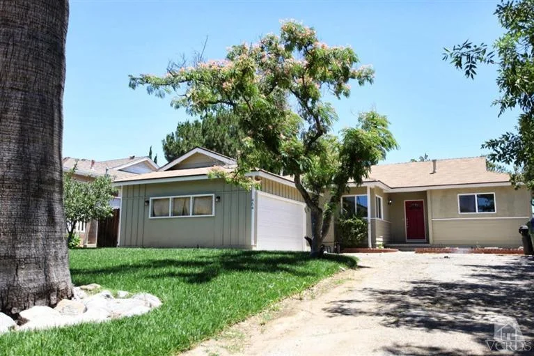 11454 Valjean, Granada Hills, CA 91344