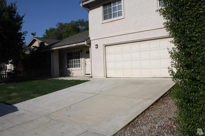 294 Hodencamp, Thousand Oaks, CA 91360