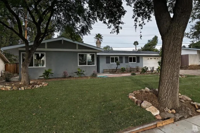 853 Avenida De Los Arboles, Thousand Oaks, CA 91360