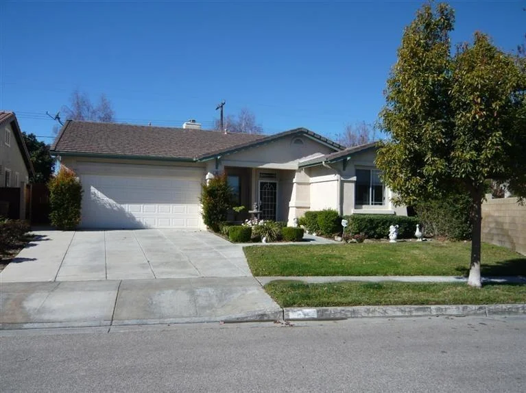 45 Ford, Ventura, CA 93003