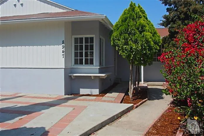 8947 Lev, Arleta, CA 91331