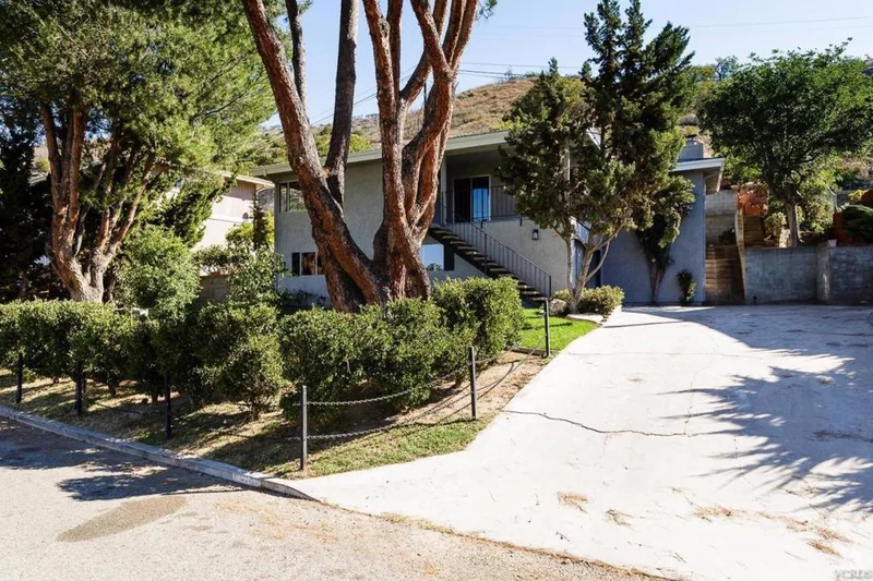 296 Foothill Drive, Fillmore, CA 93015