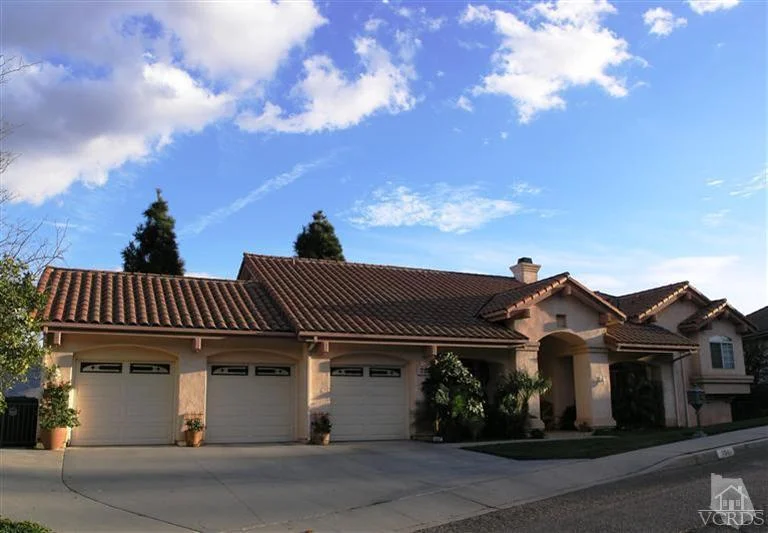 794 Monte Vista, Santa Paula, CA 93060