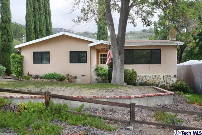 10366 Haines Canyon, Tujunga, CA 91042