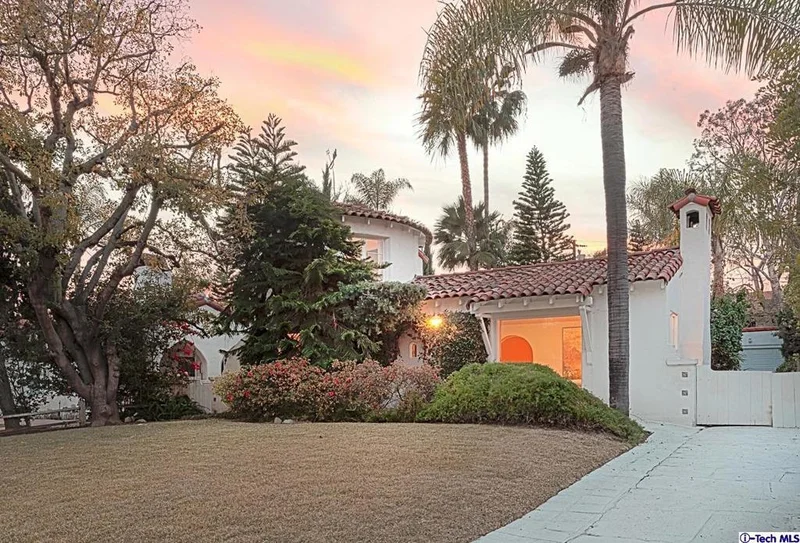 423 Oak, Pasadena, CA 91107