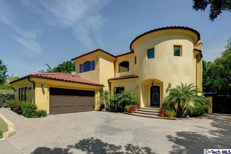 1905 Orchard, La Canada Flintridge, CA 91011
