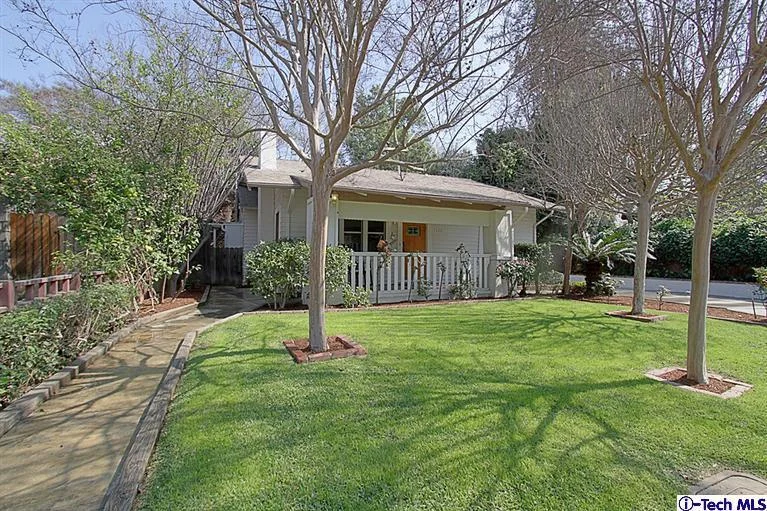 1126 Avon, South Pasadena, CA 91030