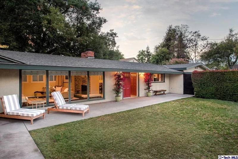 2732 Millicent, Pasadena, CA 91107