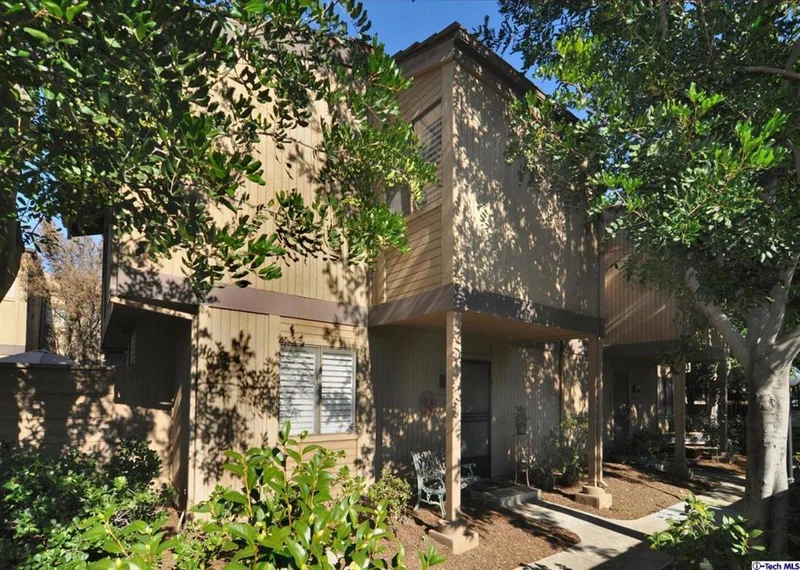 454 Rosemont, Pasadena, CA 91103