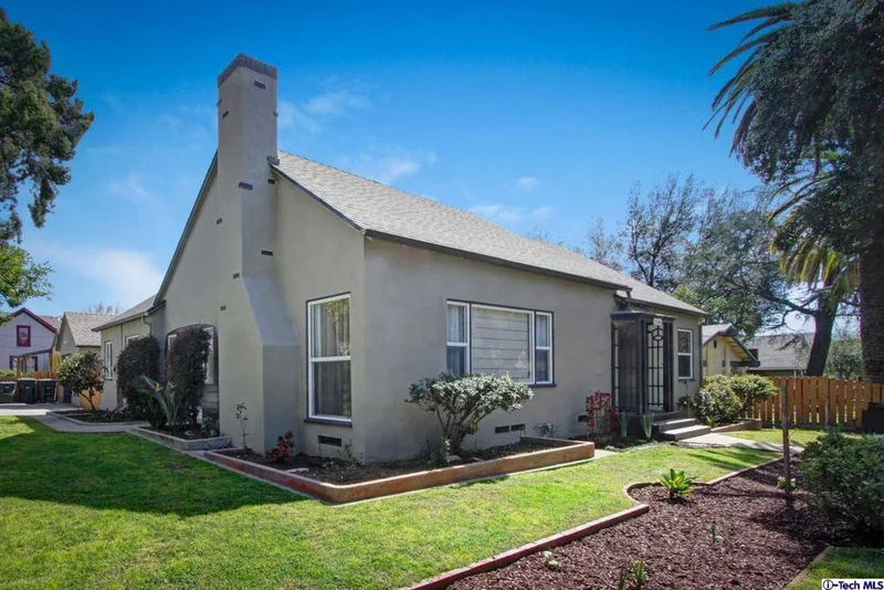 1144 Marengo, Pasadena, CA 91103