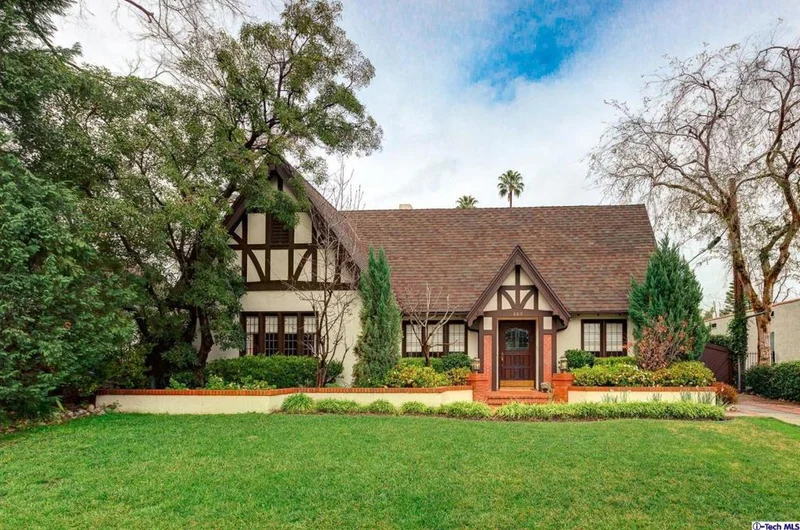 465 Glenarm, Pasadena, CA 91106