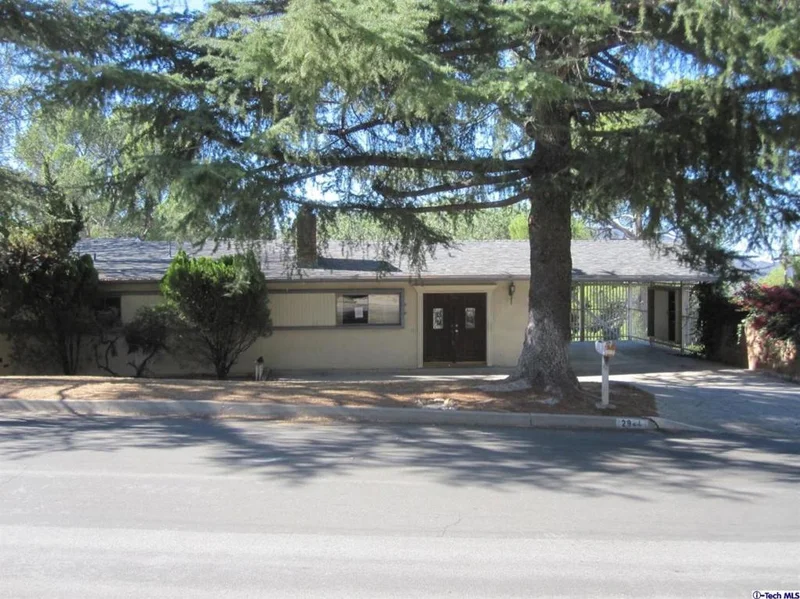 2944 Cloudcrest, La Crescenta, CA 91214