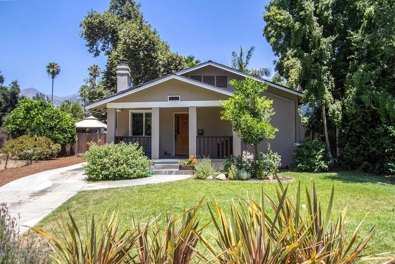 557 Woodbury, Altadena, CA 91001