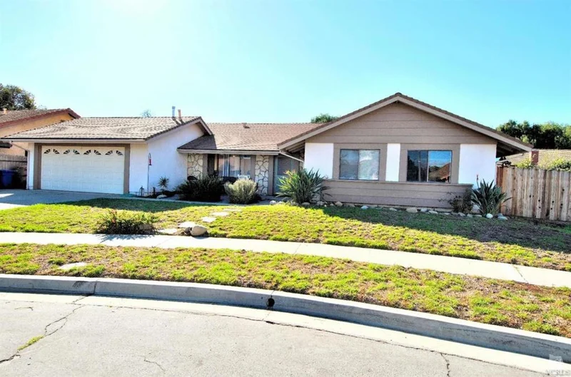 1845 Petrel, Ventura, CA 93003
