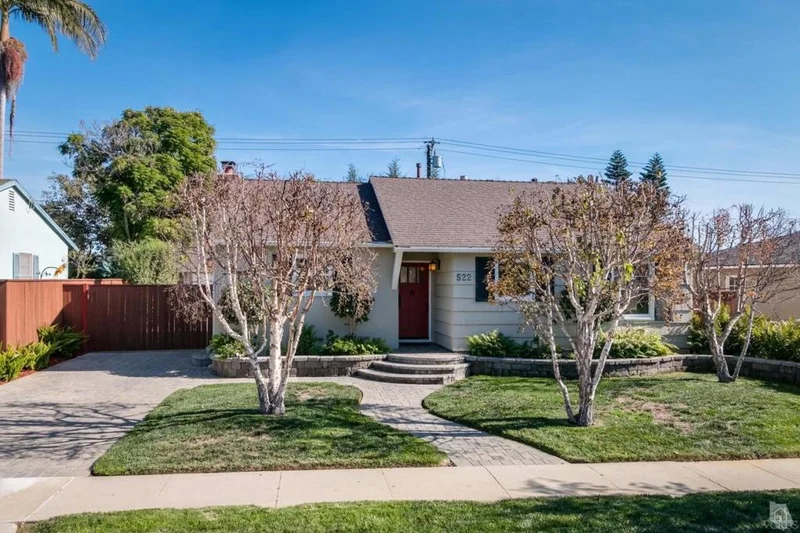522 Rancho, Ventura, CA 93003
