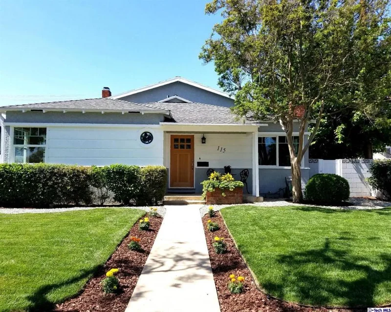 115 Beachwood, Burbank, CA 91506