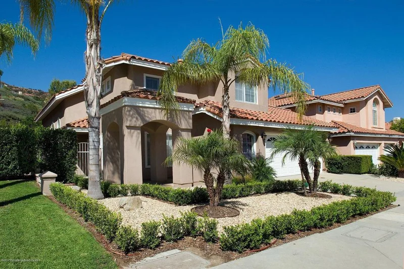 1026 Calle Azul, Glendale, CA 91208