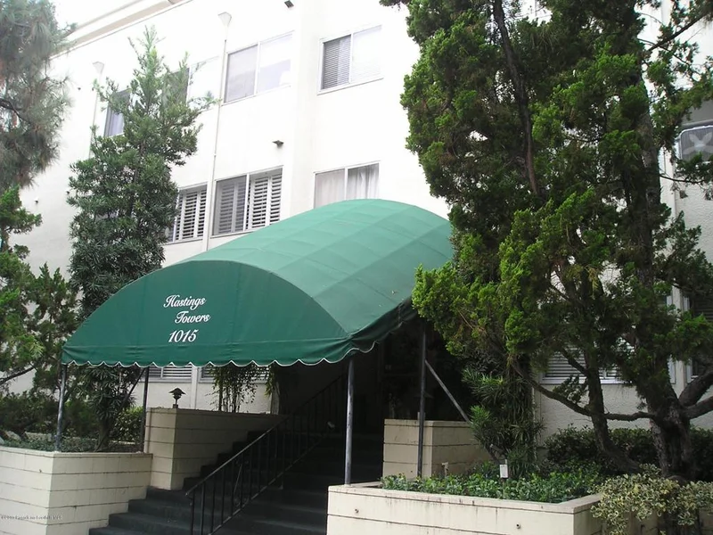 1015 Michillinda #110, Pasadena, CA 91107