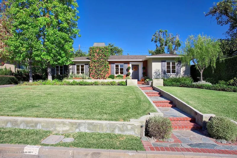 1235 Wabash, Pasadena, CA 91103