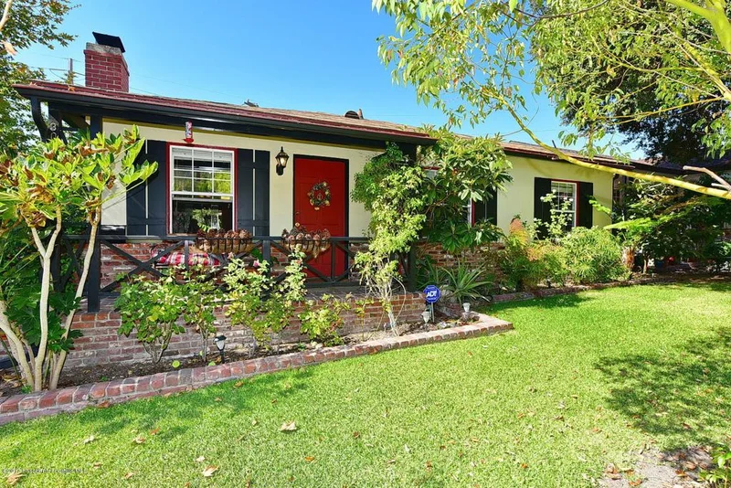 3001 Verdugo, Glendale, CA 91208